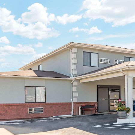 Super 8 By Wyndham Poplar Bluff Missouri Hotel Екстериор снимка