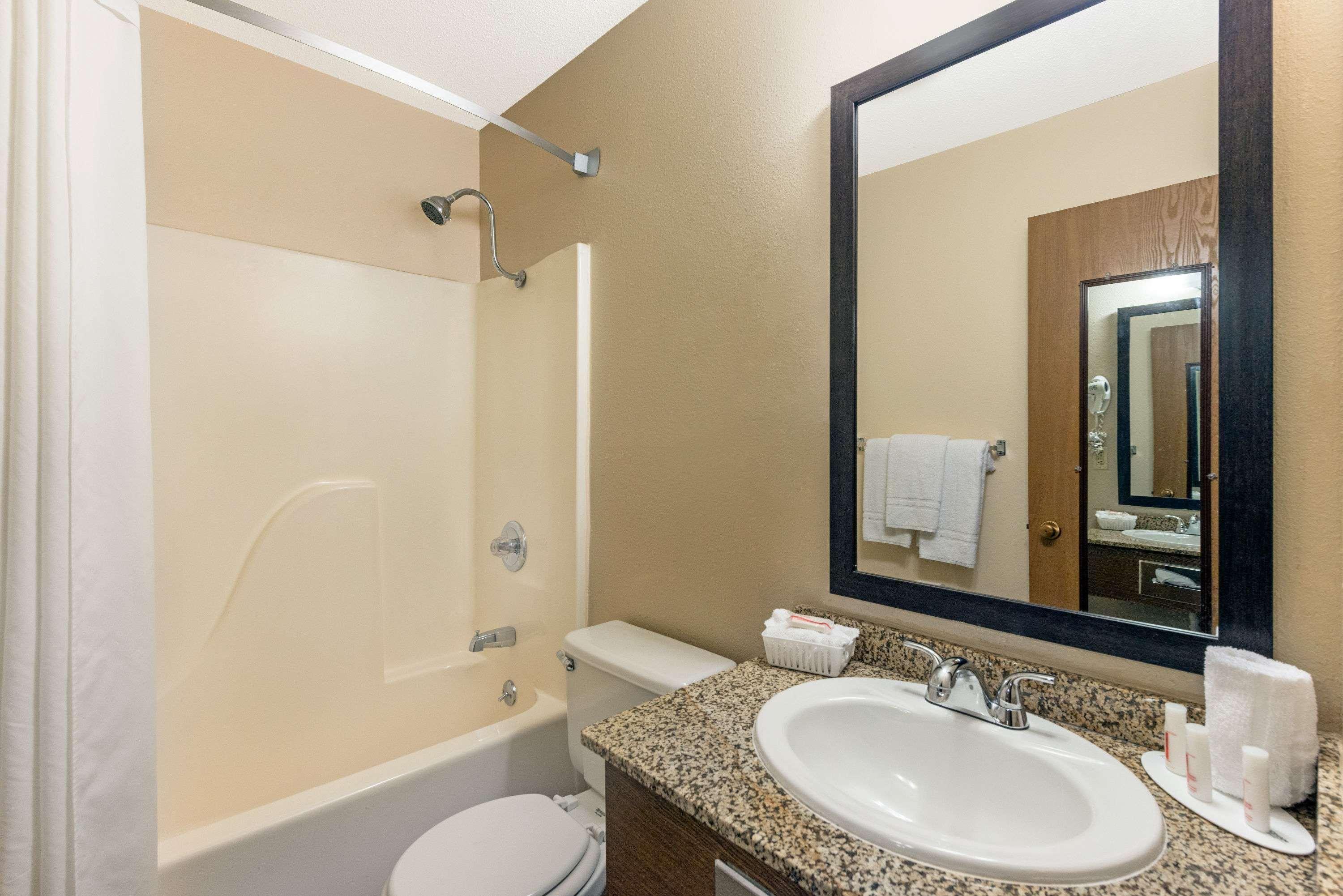 Super 8 By Wyndham Poplar Bluff Missouri Hotel Екстериор снимка