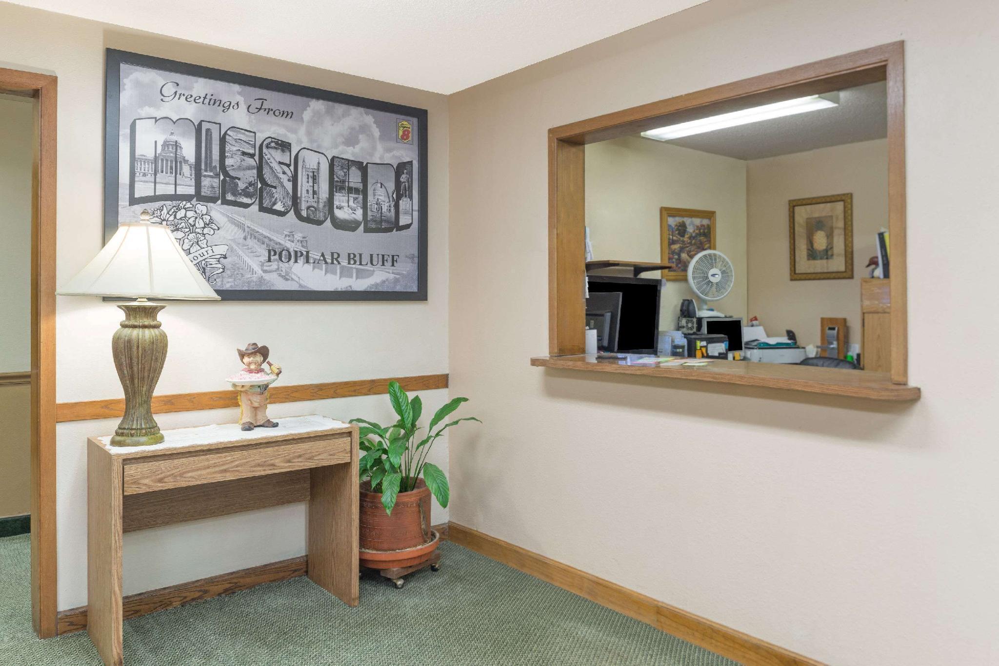 Super 8 By Wyndham Poplar Bluff Missouri Hotel Екстериор снимка