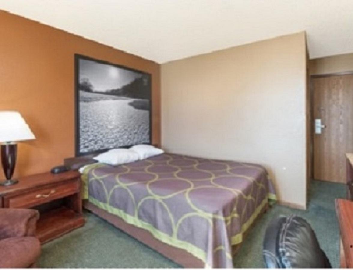 Super 8 By Wyndham Poplar Bluff Missouri Hotel Екстериор снимка